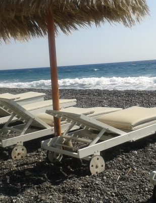 Playa de arena negra