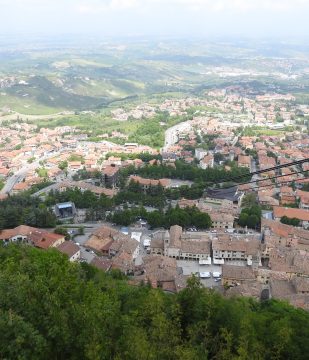 San Marino vista desde el Monte Titano