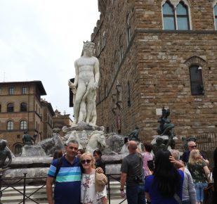 Fuente de Neptuno- Piazza della Signora